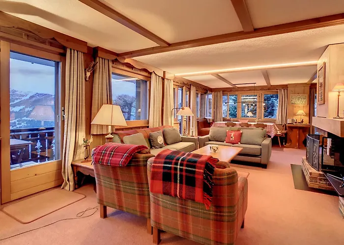 Hardy 115 アパート